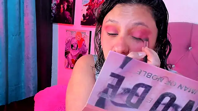 Mila nixon02 online show from 11/25/25, 03:56