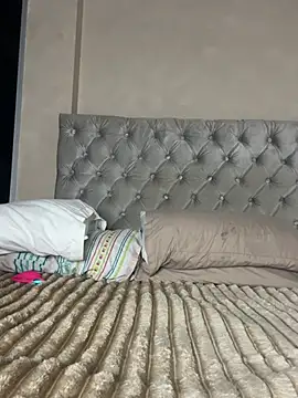Sarasweet sex online show from 07/14/26, 02:23