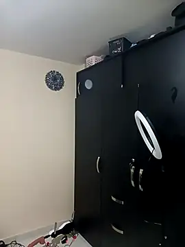 Snapshot of Ambarsexbutler chatting on 03/02/25, 09:54 Ambarsexbutler online show from 03/02/25, 09:54