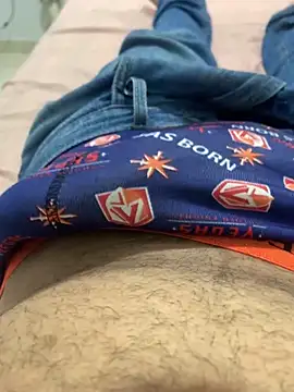 VouchingLagging online show from 09/23/25, 08:45