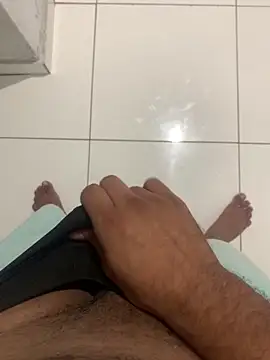 VouchingLagging online show from 11/06/25, 11:15