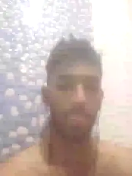 Snapshot of loganwollf chatting on 01/11/25, 12:40 loganwollf online show from 01/11/25, 12:40