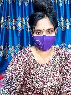 Hot Maleka online show from 03/08/25, 01:47