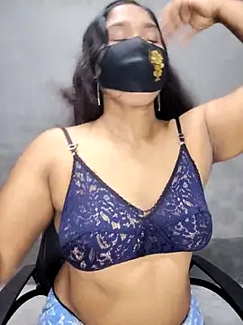 Hot Maleka online show from 09/13/25, 01:27