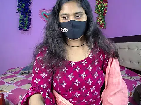 Hot Maleka online show from 02/18/26, 02:18