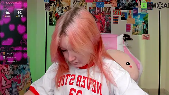 Sara Robinson online show from 03/05/25, 06:12