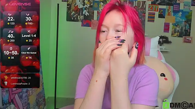 Sara Robinson online show from 03/18/25, 06:03