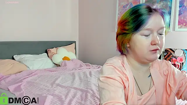 Sara Robinson online show from 11/27/25, 03:08