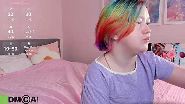 Sara Robinson online show from 11/28/25, 02:47