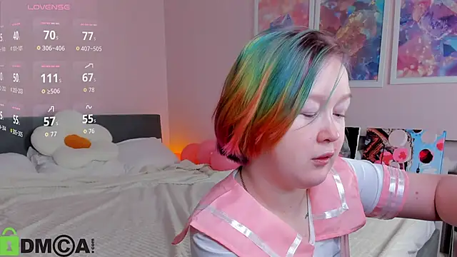 Sara Robinson online show from 12/02/25, 03:01