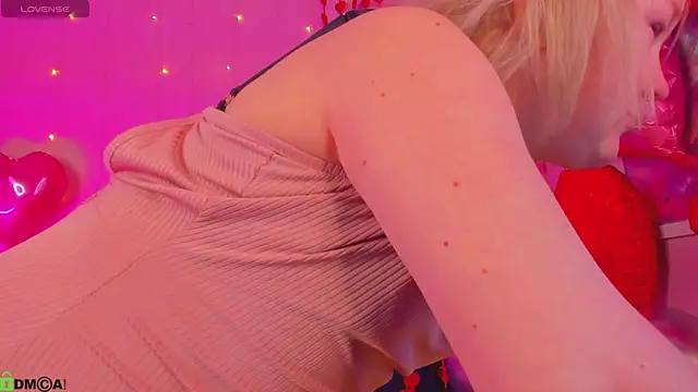 Sara Robinson online show from 02/14/26, 03:03