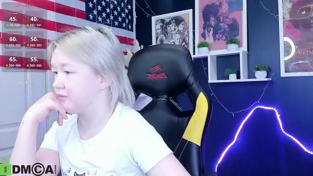 Sara Robinson online show from 04/25/26, 02:58