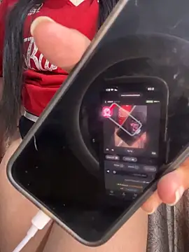 Snapshot of Sexo_shivani chatting on 05/19/26, 12:00 Sexo shivani online show from 05/19/26, 12:00