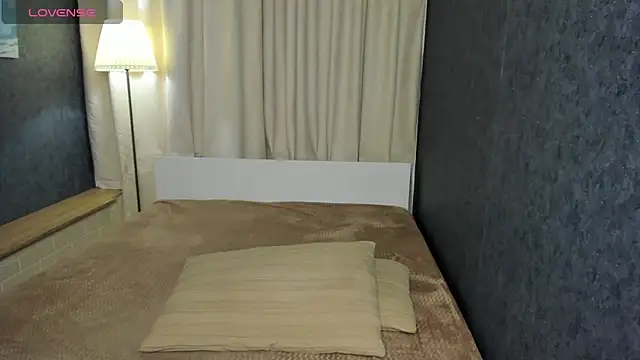 Tiffanyhunt online show from 01/24/25, 05:42