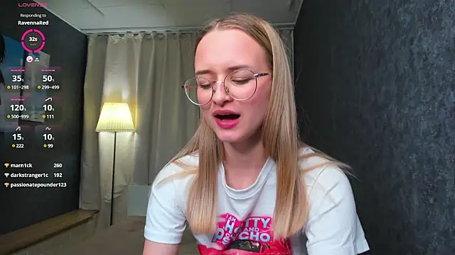 Tiffanyhunt online show from 02/13/25, 05:44