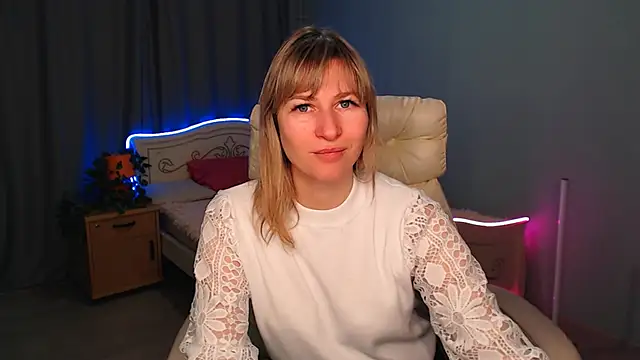 Snapshot of Incredible_Ariela chatting on 12/24/24, 11:06 Incredible Ariela online show from 12/24/24, 11:06