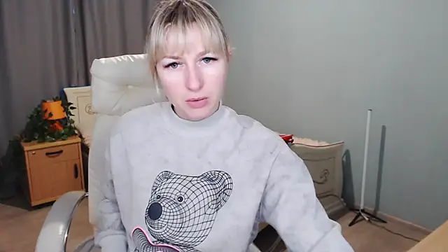 Snapshot of Incredible_Ariela chatting on 01/12/25, 11:28 Incredible Ariela online show from 01/12/25, 11:28