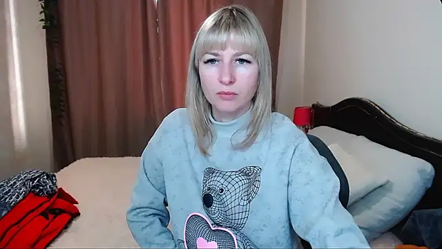 Snapshot of Incredible_Ariela chatting on 01/13/25, 11:30 Incredible Ariela online show from 01/13/25, 11:30