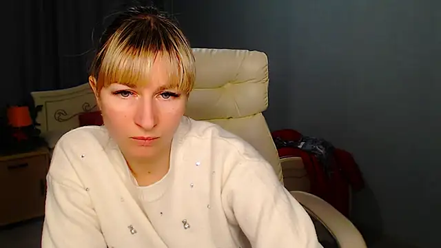 Snapshot of Incredible_Ariela chatting on 01/22/25, 02:03 Incredible Ariela online show from 01/22/25, 02:03
