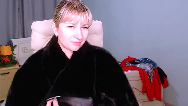 Snapshot of Incredible_Ariela chatting on 01/22/25, 11:10 Incredible Ariela online show from 01/22/25, 11:10