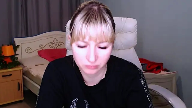 Snapshot of Incredible_Ariela chatting on 01/26/25, 12:01 Incredible Ariela online show from 01/26/25, 12:01
