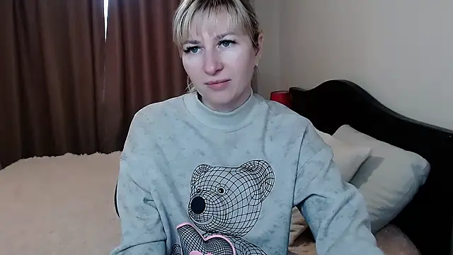 Snapshot of Incredible_Ariela chatting on 02/09/25, 12:30 Incredible Ariela online show from 02/09/25, 12:30