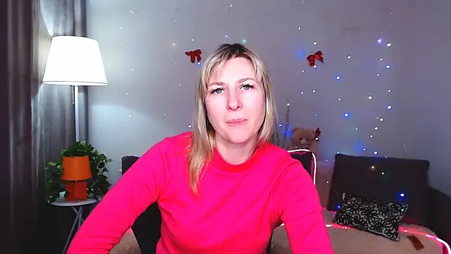 Snapshot of Incredible_Ariela chatting on 02/20/25, 01:30 Incredible Ariela online show from 02/20/25, 01:30