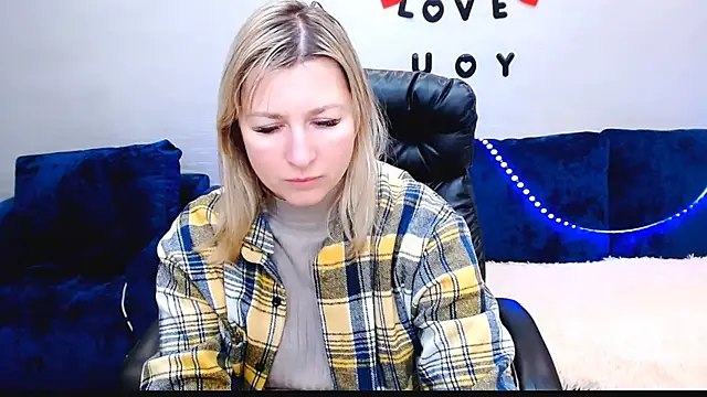 Incredible Ariela online show from 12/20/25, 10:11