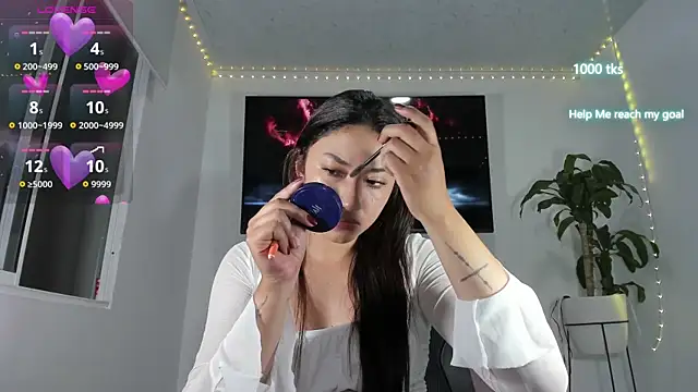 emily palmeer online show from 12/04/25, 09:40