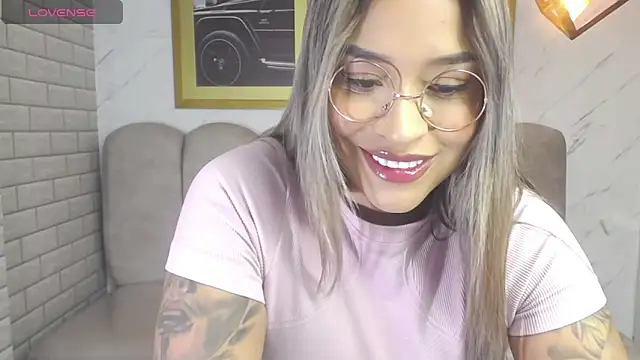  Charlotte v online show from 04/21/26, 04:30