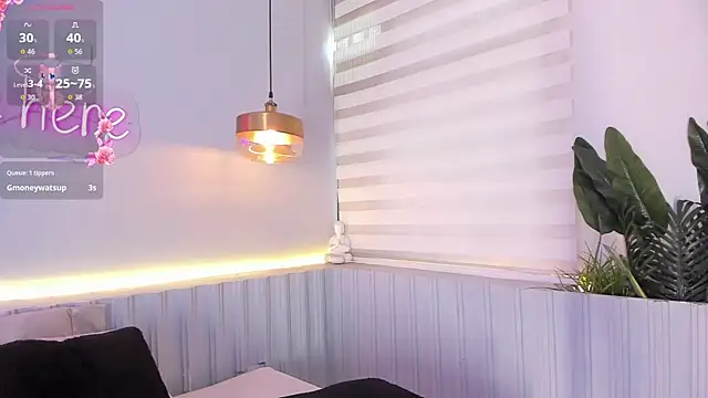 stephanymonroe online show from 12/18/25, 04:35