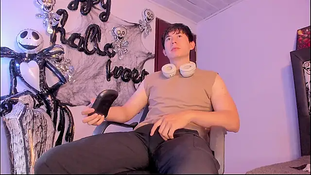 setsuna10 online show from 10/29/25, 02:25