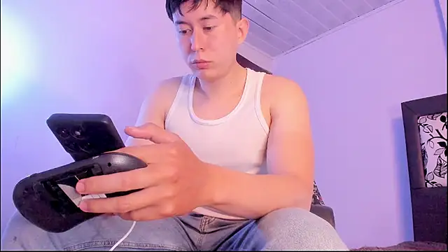 setsuna10 online show from 12/03/25, 11:58