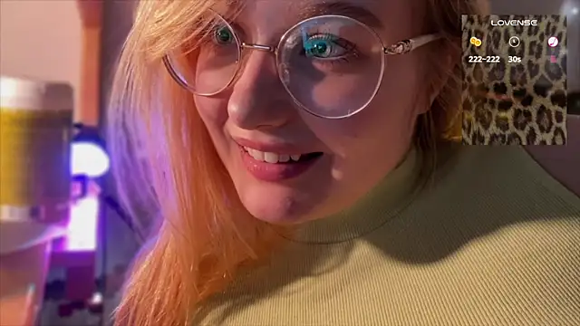 JacyWinslat online show from 02/05/25, 12:42