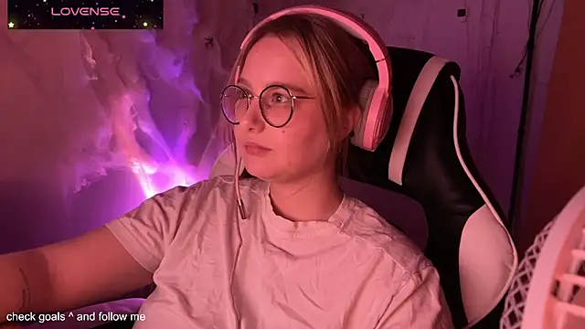 JacyWinslat online show from 11/02/25, 01:08