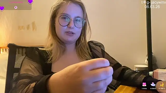 JacyWinslat online show from 03/06/26, 11:17