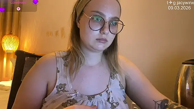 JacyWinslat online show from 03/09/26, 02:21