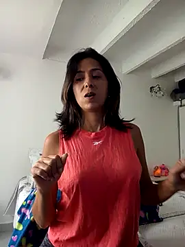 Snapshot of Sahana_Ashiika chatting on 10/12/25, 04:17 Sahana Ashiika online show from 10/12/25, 04:17