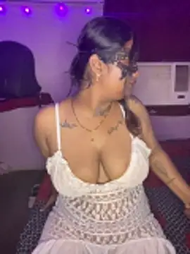 sexy-bu online show from 11/17/25, 08:58