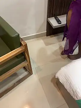 sexy-bu online show from 12/14/25, 01:16