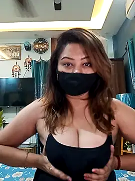 Cute-mona online show from 02/21/26, 10:38