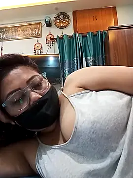 Cute-mona online show from 03/25/26, 10:27