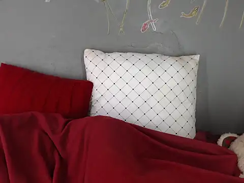 Snapshot of cupidlips chatting on 01/18/25, 05:20 cupidlips online show from 01/18/25, 05:20