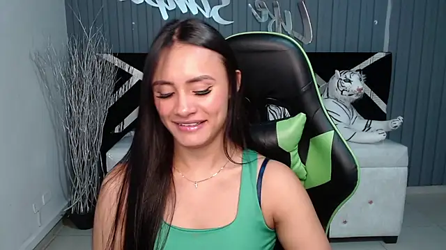 Snapshot of allison_a1 chatting on 12/27/24, 06:57 allison a1 online show from 12/27/24, 06:57