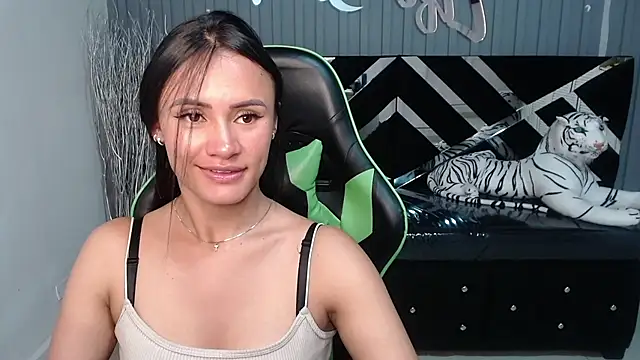 Snapshot of allison_a1 chatting on 02/04/25, 06:36 allison a1 online show from 02/04/25, 06:36