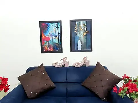 evaaelfiee online show from 10/05/25, 03:49