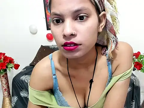 evaaelfiee online show from 01/09/26, 03:42