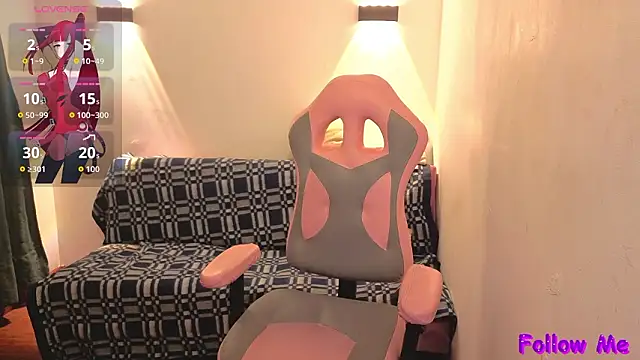 vittorialombardi   online show from 02/17/26, 07:16