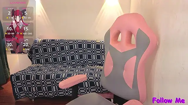 vittorialombardi   online show from 02/24/26, 07:06