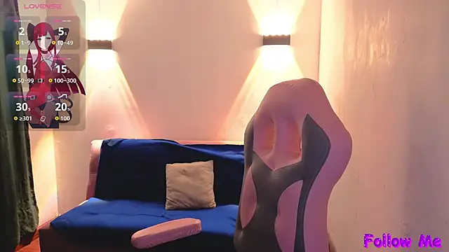 vittorialombardi   online show from 03/10/26, 11:26